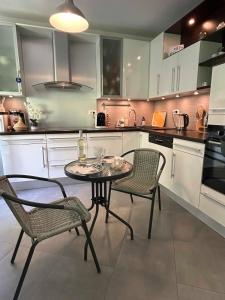 Appartements F3 60 m2 - Paris Villejuif - Orly - Parking : photos des chambres