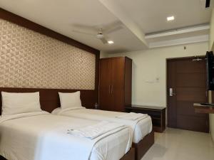 A and M Rooms and Residences