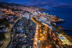 Savoy Monumentalis III by An Island Apart