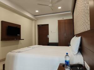 A and M Rooms and Residences