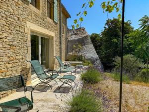 Villas Mas provencal a Gordes avec piscine - Roc de Tuaran : photos des chambres