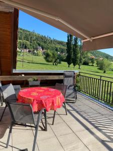 B&B / Chambres d'hotes Notre Reve - Chambre d'hotes : Chambre Double - Vue sur Piscine