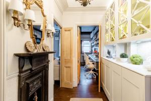 Stylishly Designed Private Home in Central Windsor