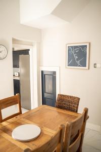 Luxurious, Newly Renovated, Victorian Home