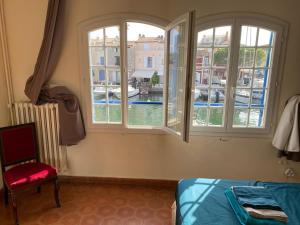 Genuine Port-Grimaud fishermans house with view, 4 bedrooms