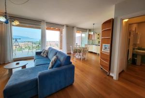 Alba Lake View Apartment Pool