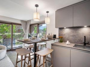 Appartements Courchevel Le Praz: Appart 36m², 2 adultes + 2 enfants, Wifi, Parking - FR-1-568-56 : photos des chambres
