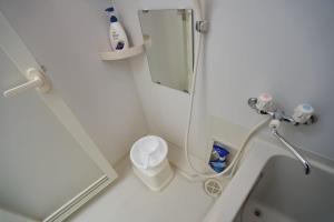 702房间,距离JR锦糸町北口步行5分钟,近Asakusa和晴空塔 公寓位于7楼,有电梯,交通便利,房间设有阳台,隔音效果良好