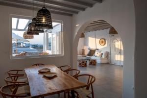 Thalia Luxe 4-Bedroom Pool Villa