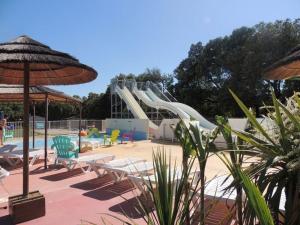 Campings Camping Domaine de Gajan : photos des chambres