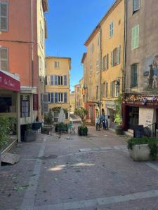 Appartements Lovely Place le charme pres des commerces : photos des chambres