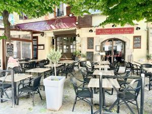 Appartements Lovely Place le charme pres des commerces : photos des chambres