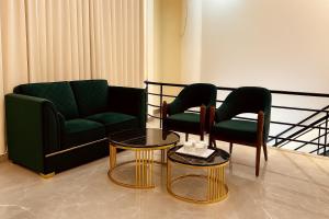 Hotel Yash Regency - Managed by JMD Group