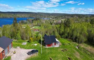 Stunning Home In Skillingsfors