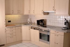 Wellness-Ferienwohnung-EifelErnstbergblick 1