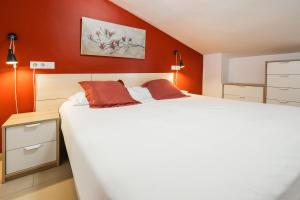 Studio with Balcony room in Apartamentos Neptuno