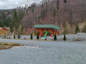 Pensiunea Izbucul Tauz