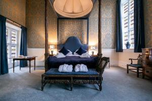 The Hall Estate - Historic Grade I-listed Jacobean Mansion
