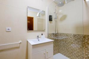 Clear Sky - 4BR Apartment