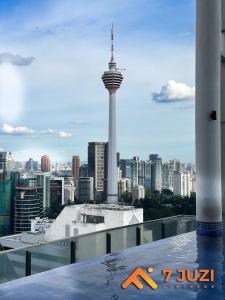 KL &118 Tower View 1R1B Netflix 19F & Best View Infinity Pool