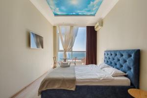 Apartment with a terrace and incredible sea views