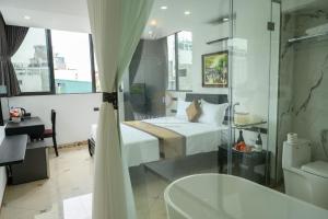 Bay Luxury Hotel & Spa - No 1 Ngo Huyen