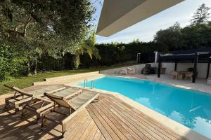 Magnificent modern villa - swimming pool - terrace - garden