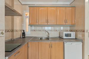 Amazing view over the ocean Y