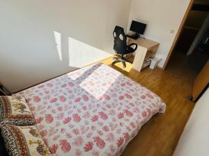 Dudelange Centre Loft - 2 Rooms at Top Floor of the Big House