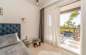 Nice Home In Privlaka With Wifi 