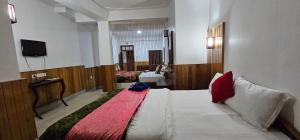 Hotel Vajrakila Retreat