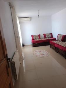 Triplex à Bou Ismaïl près de la plage