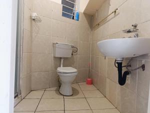 TRIANGLE STARS Guest House