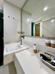 SEVEN SEAS 2 bedroom - Spacious two bedroom apartment with a sea view in Jomtien area