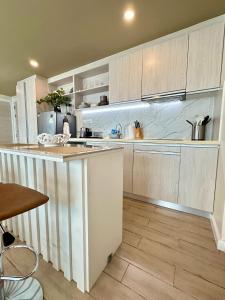 SEVEN SEAS 2 bedroom - Spacious two bedroom apartment with a sea view in Jomtien area