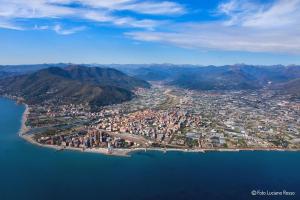 Ampio appartamento vista mare per 6 persone