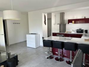 Appartements Appartement T3 cosy avec jardin a deux pas du centre de Meschers, garage et animaux admis - FR-1-738-1 : photos des chambres
