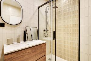 PARIS 11 - Cosy flat L020