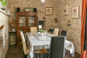 Maisons d'hotes La Grange Du Paris : photos des chambres
