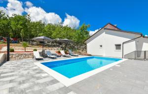 Gorgeous Home In Drum