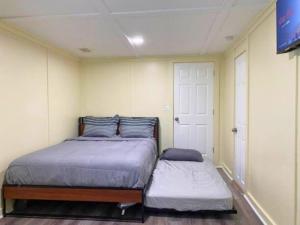 Entire Punta Gorda Home Sleeps 7 Close to US-41 & I-75