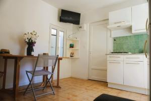 Appartements La Dorade du port : photos des chambres