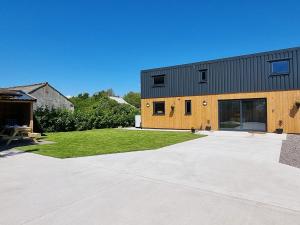Dronefield Lodge