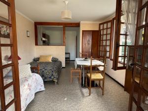 Studio sud à 300m des plages