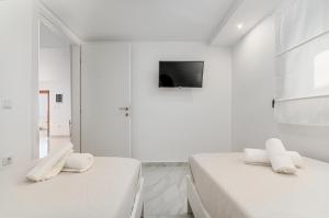 Blue and Green infinity