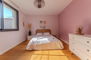 Villas Maison de Village en Pierre Piscine - 8 personnes : photos des chambres