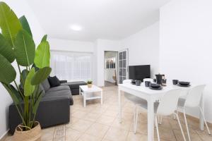 Home2Book Luxury Villa Escape, Private Pool & BBQ