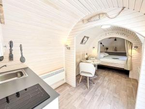Holiday Home Tiny Haus Vierseenblick Nummer 2 by Interhome