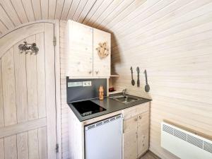 Holiday Home Tiny Haus Vierseenblick Nummer 2 by Interhome