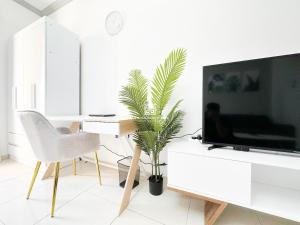Fully Furnished Studio at Spring Oasis in Dubai Silicon Oasis